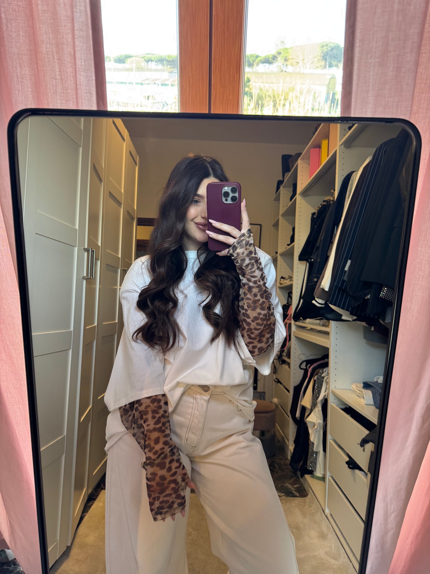 T-shirt over Leopardata