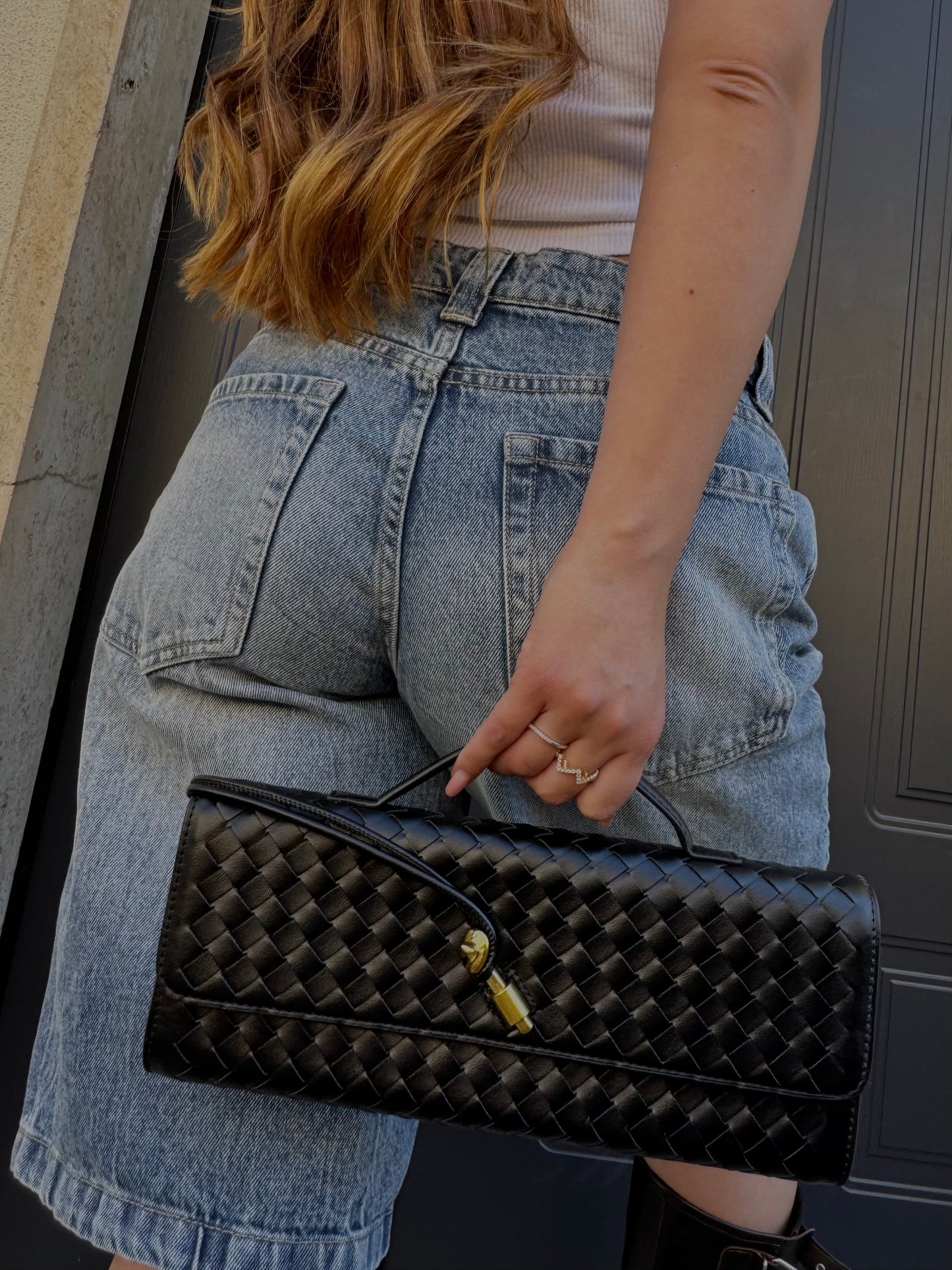 SLING BAG