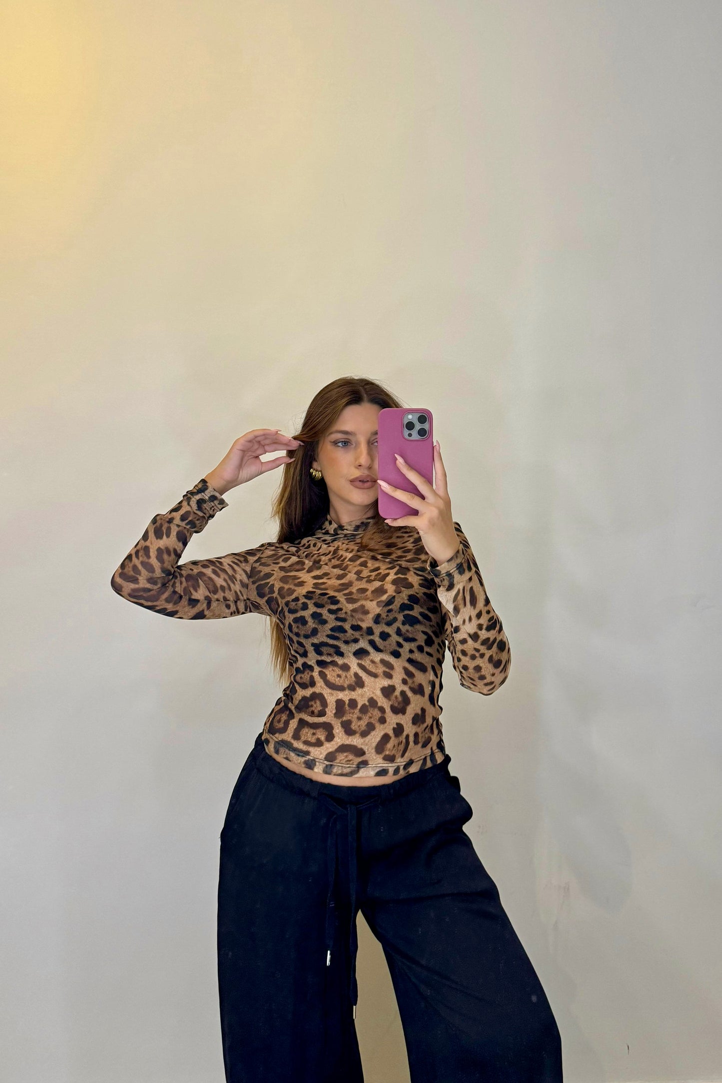 Top LEOPARD lumina