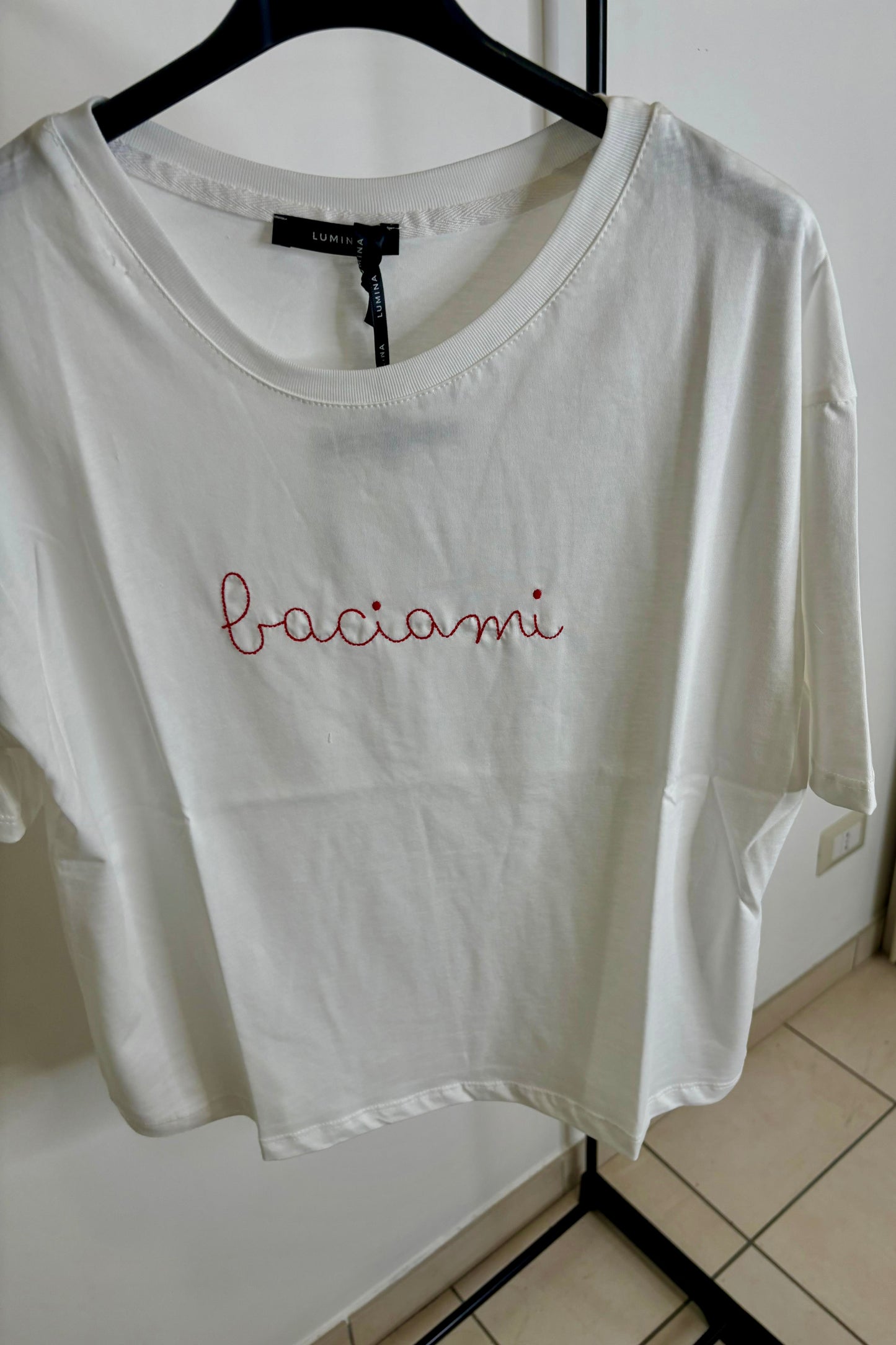 T-shirt RICAMO